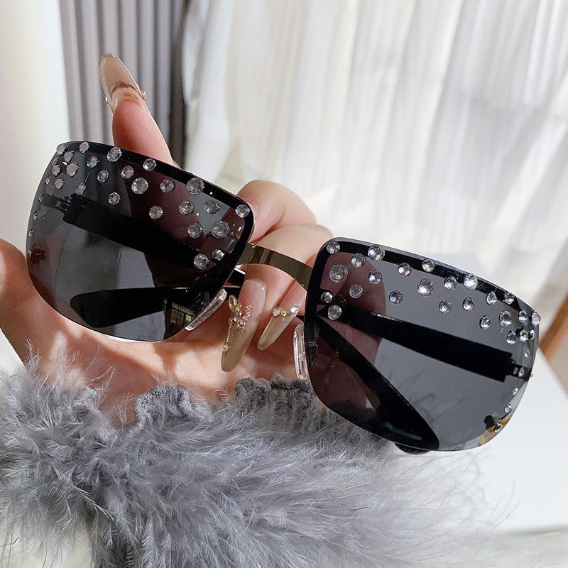 New Y2K millennial punk frameless diamond-encrusted sunglasses women s fashion trendy babes high-end big face thin sunglasses