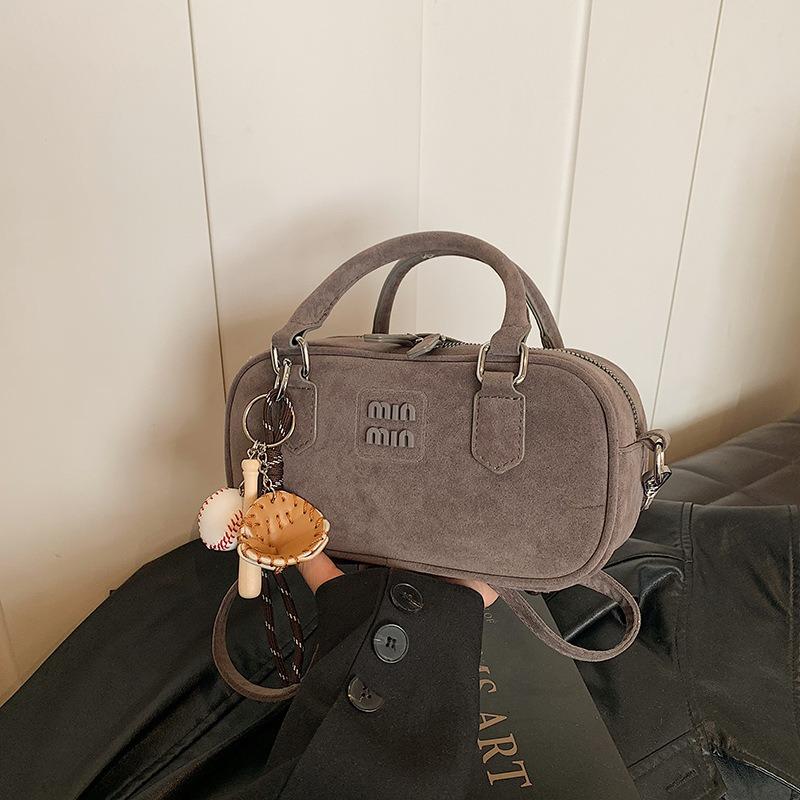 Autumn and Winter Retro Matte Small Bag Women's New Popular Versatile Messenger Bag Portable Pillow Bag