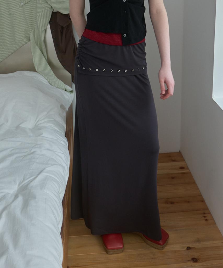 Pisis Side Shirred Long Skirt_Charcoal