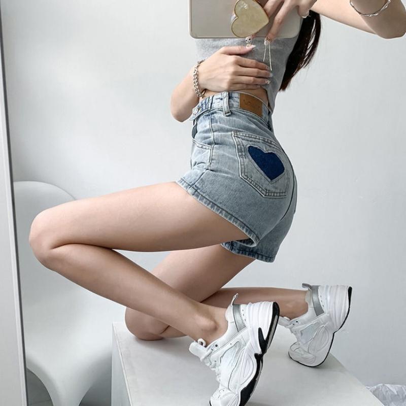 Street Style Heart Embroidery Denim Shorts Women Summer Wide-leg High Waist A-line Jeans Hot Pants Fashion Female Clothing