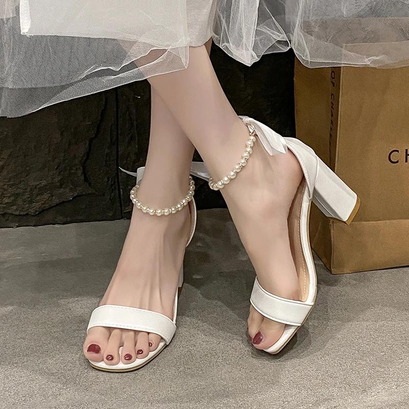 Fashion Ladies Shoes 2025 New Open Toe Women's Sandals Fashion String Bead Summer Dress Plus Size Cover Heel Hot Sale Heeled Sandals