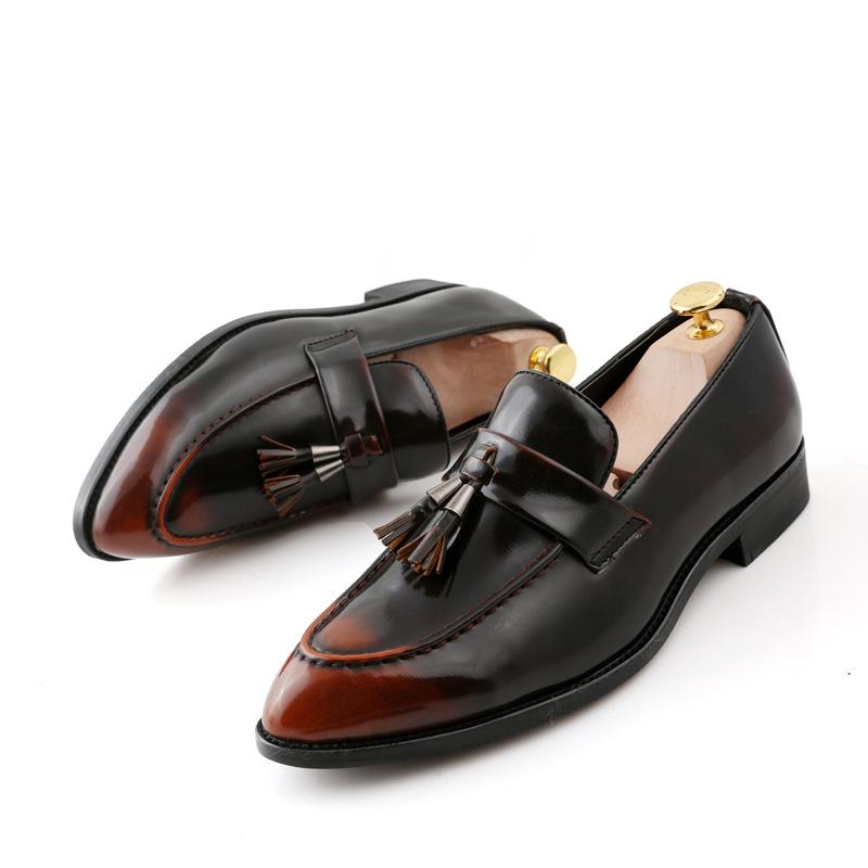 

2025 new spring and autumn British men s shoes retro tassel patent leather Doudou shoes fashion trend Korean version foot cover 38