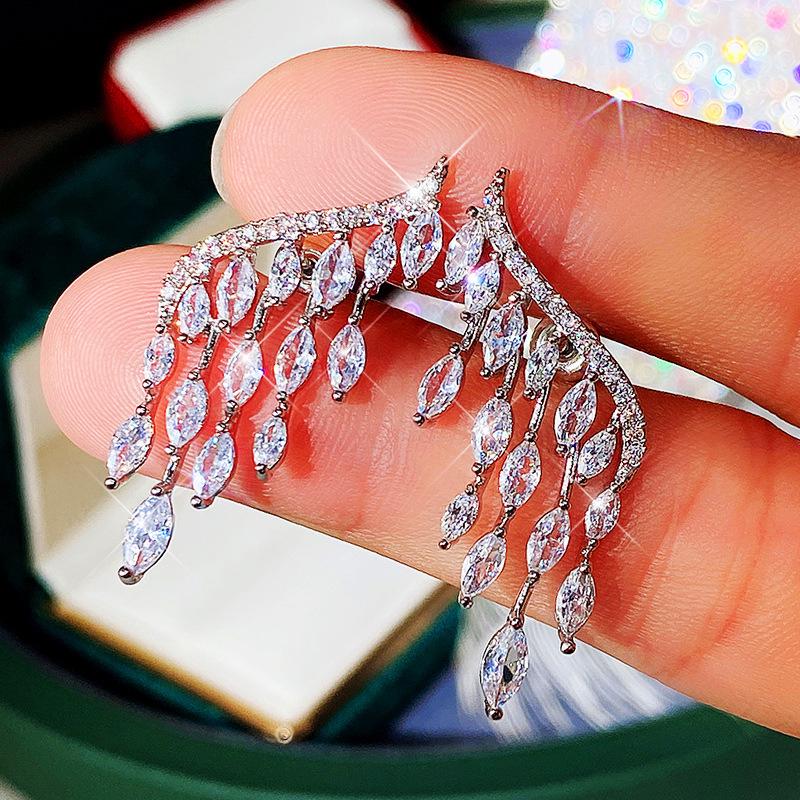 Exaggerated Horse Eye Diamond Angel Wings Ring Earrings Jewelry, Adjustable Ladies Ring