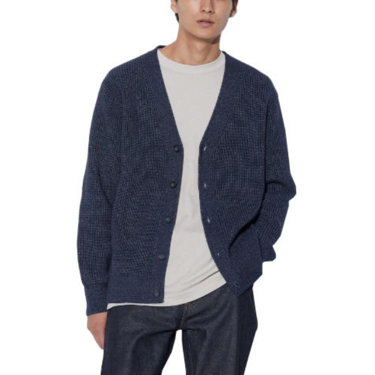 UNIQLO Solid Color Single-Breasted V-Neck Loose Long Sleeve Knit Sweater Men sweater Ocean-Blue 466718-67