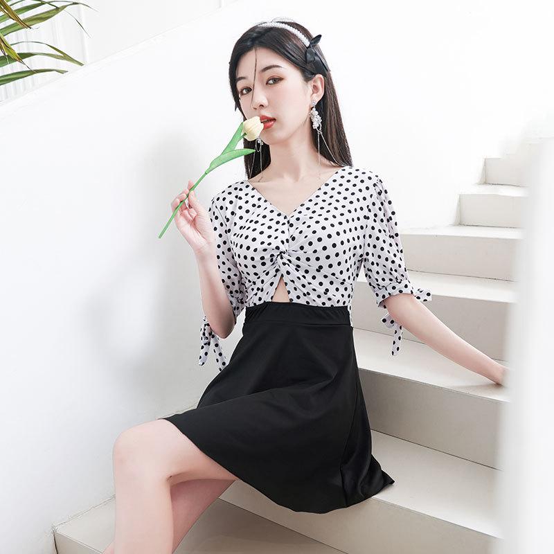 One-piece swimsuit polka dot high waist to cover the belly and look thin, new temperament conservative and slim ins style design hot spring