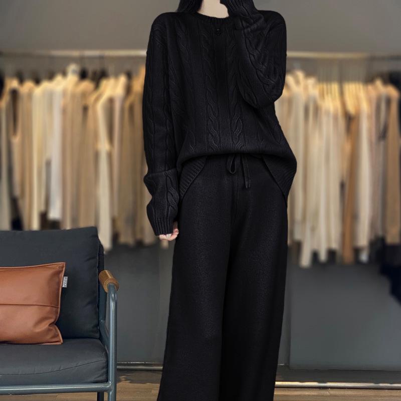 Women's Pure Wool Cable Knit Sweater Set - Autumn/Winter 2025 Trend: Loose, Thick, Round Neck, Long Sleeve.