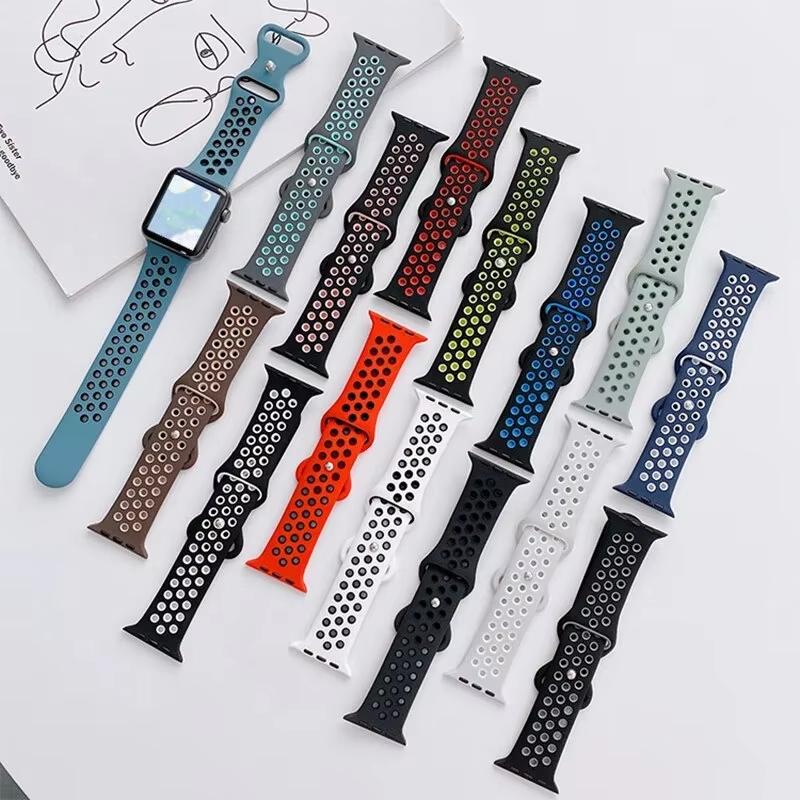 Soft Silicone Band for Apple Watch 9 8 7 6 Ultra 2 49mm 46mm 44mm Sport Waterproof Watch Strap for Iwatch Series 5 4 SE Bracelet