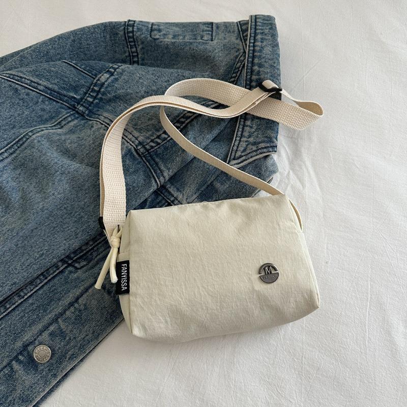 Today's Popular Fashion Casual Bag Summer New Versatile Solid Color Simple Shoulder Messenger Bag