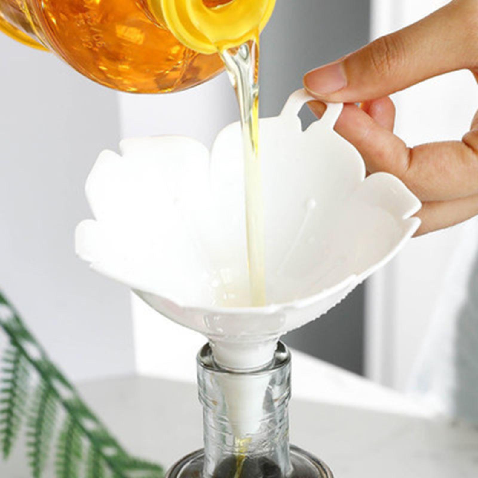 

Japanese- Funnel Large-mouth Universal Plastic Kitchen Funnel Extra-large Multi-purpose Oil Bottle And Refuelling Funnel One Size