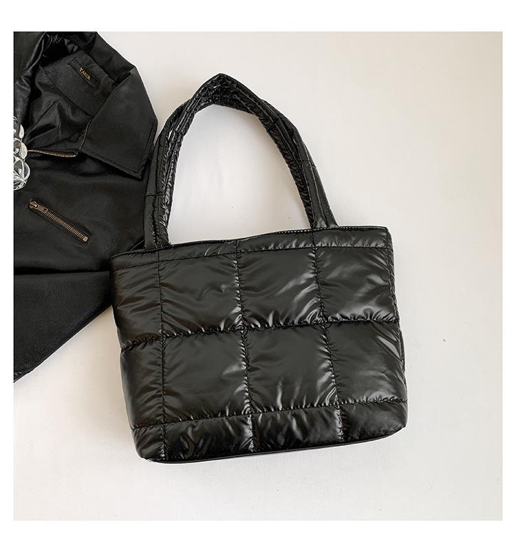 Koreanischer Stil 2024 Schicke Damen Baumwoll-Schultertasche - Leicht, Modisch, Eimertasche