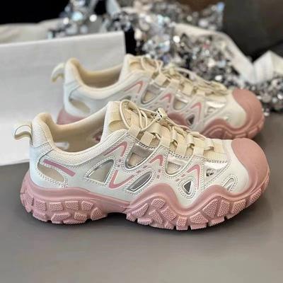 Încălțăminte pentru femei – Adidaşi