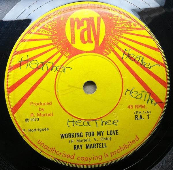

7-дюймовая пластинка РЭЙ МАРТЕЛЛ - Working For My Love RA1 Ray 1973 UK Регги, Ска и Даб Б/У