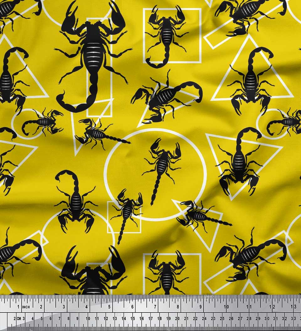 

Тканина для рукоділля Soimoi Japan Crepe Satin Геометричні фігури та комахи-скорпіони з принтом на метри 42 дюйми 42 Inch Wide - Poly Crepe жовтий