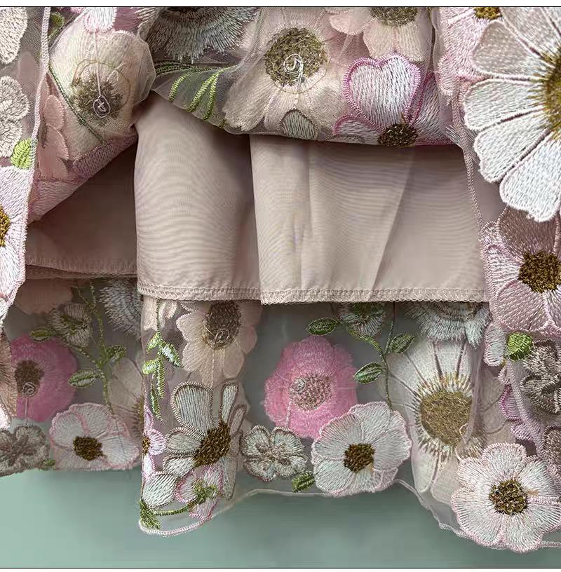 French Retro Embroidered Sunflower Lace High-Waisted Midi Skirt