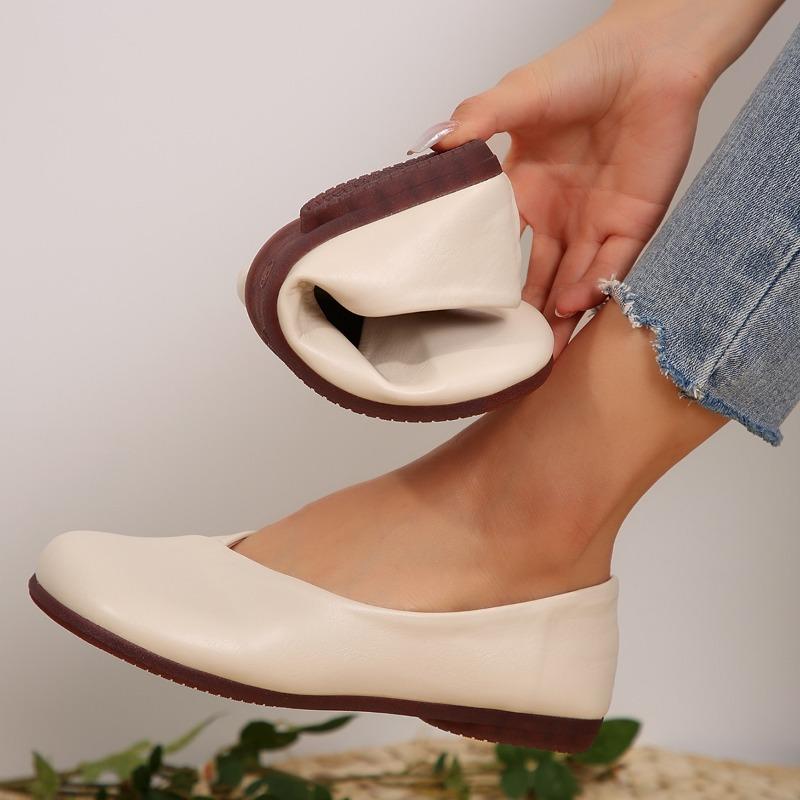 Mom shoes single shoes comfortable soft bottom flat bottom middle and old women's shoes soft leather non-slip grandma leather shoes spring and autumn