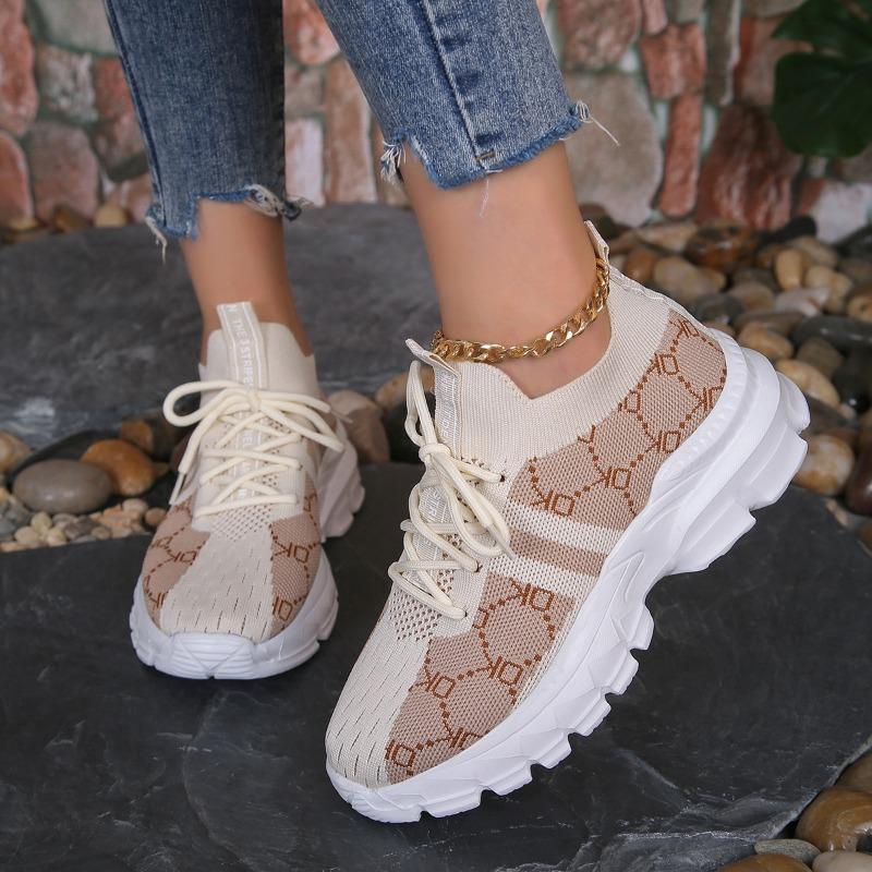 Fashion Hot selling soft and comfortable Thick Sole Casual Shoes for Women New Plus Women Shoes Retro Colors Sneakers Women 2025