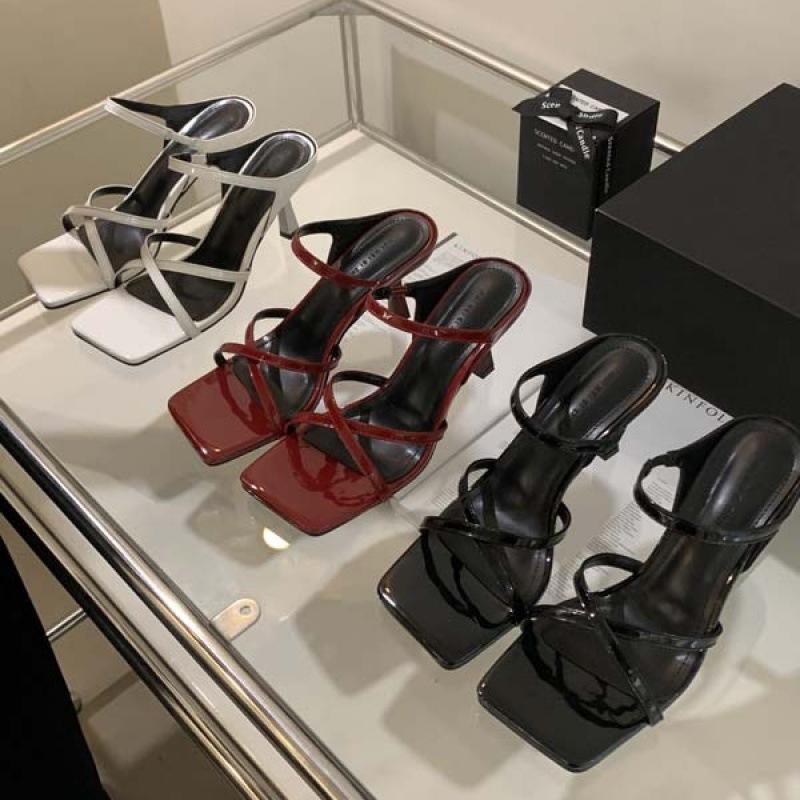 

2025 spring and autumn new French temperament thin heel cool slippers fashion Internet celebrity square head high heel sandals women 39 бордовый