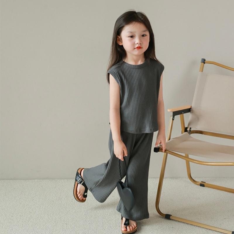 Summer Children's Ice Silk Clothing Set Baby Girl Loose Sleeveless Top and Pants Two-piece Set