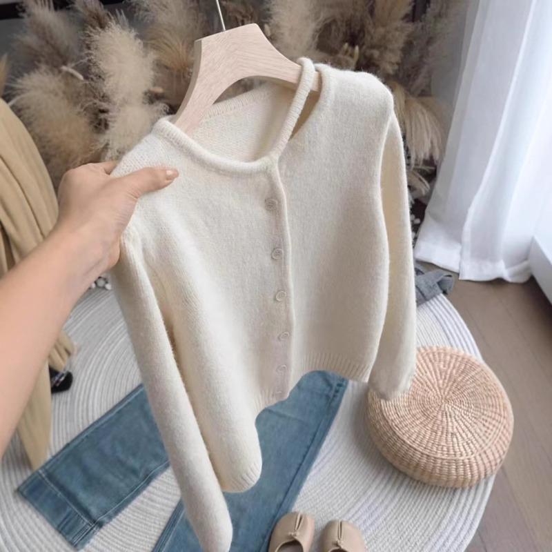 Temperament design sense knitted cardigan sweater jacket women's autumn and winter soft glutinous top autumn and winter base outer wear