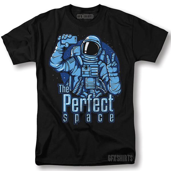 Astronaut Picture Selfie Shirt Space Galaxy Cool Gift Graphic T-shirt Unisex T-Shirt S