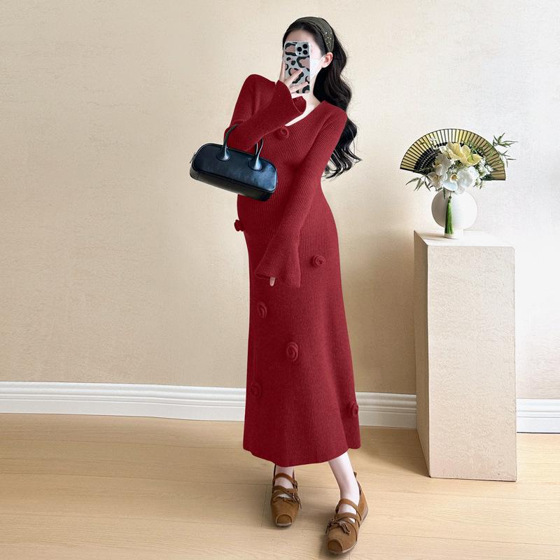 

Autumn Winter Retro Knit Dress with 3D Floral V-Neck Design 2XL