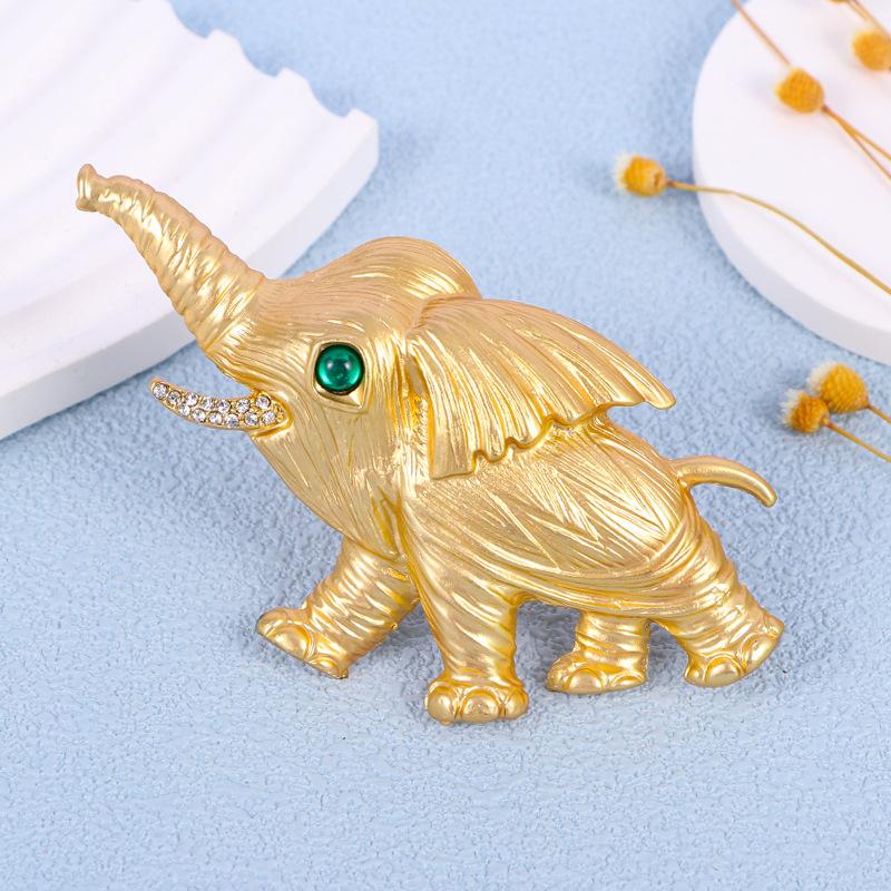 Ретро Позолоченный Матовый Слон Модный Большой Слон Счастливый Слон Аксессуары Женская Брошь 5*10CM