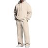Completo casual da uomo con felpa con cappuccio a strati e pantaloni cargo con elastico in vita