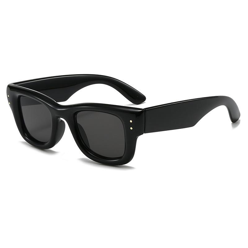 Glossy White Thick Square Dark Grey Lens Double Rivet Retro Sunglasses серый