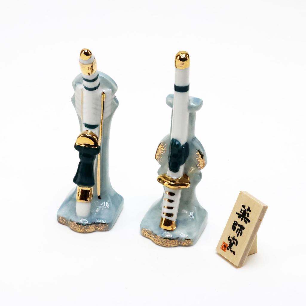 Osaka Choseido May Doll Helmet Compact Mini Day Success White and with Black Screen Ornament, Helmet, Boys' Ceremony, Ceramic, Helmet, Indigo,