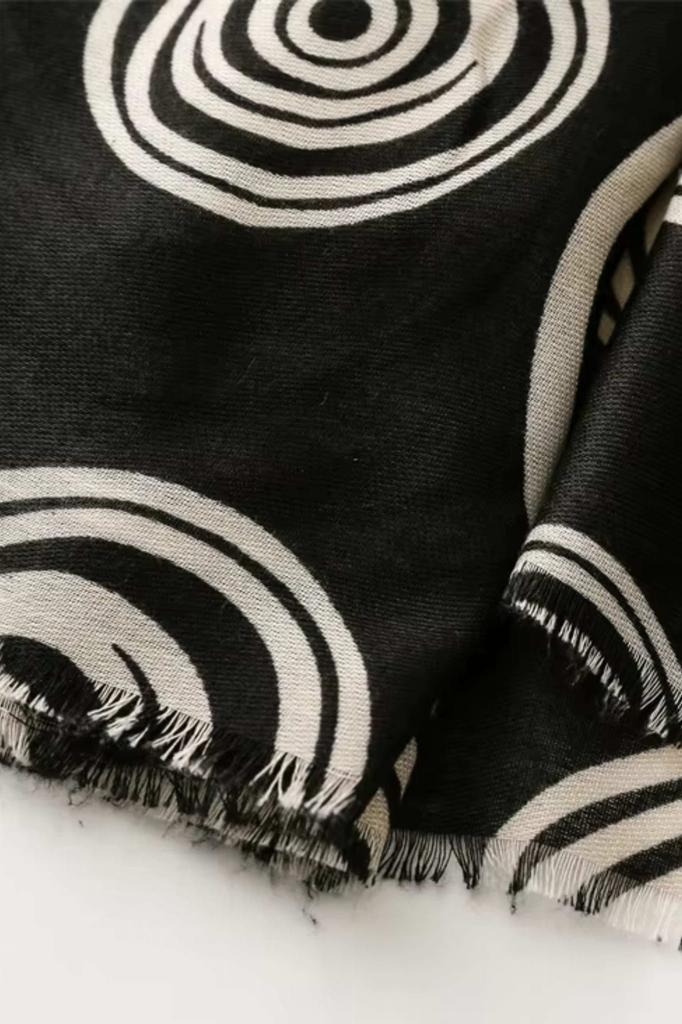 Black and Cream Scarf with Geometric Pattern - 180x90 , Cotton and Viscose