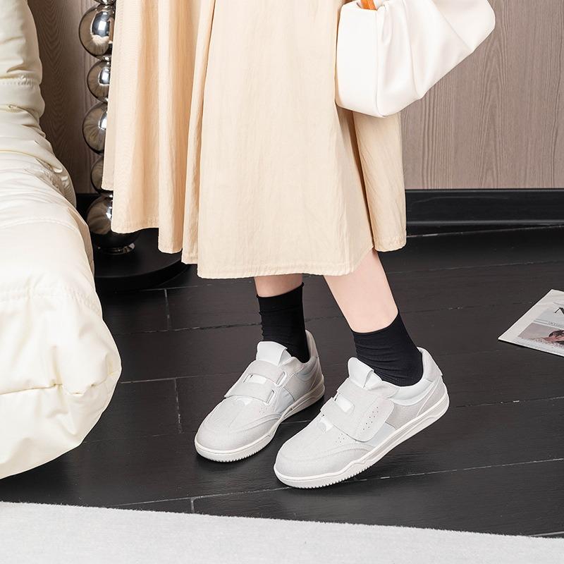 Cowhide version niche leather Velcro round head women's leisure sports style flat-bottomed versatile shoes