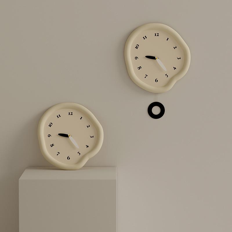 Modern Minimalist Cream Living Room Wall Clock Elegant Stylish Decor Silent Quartz Battery Operated High End Home Decoration