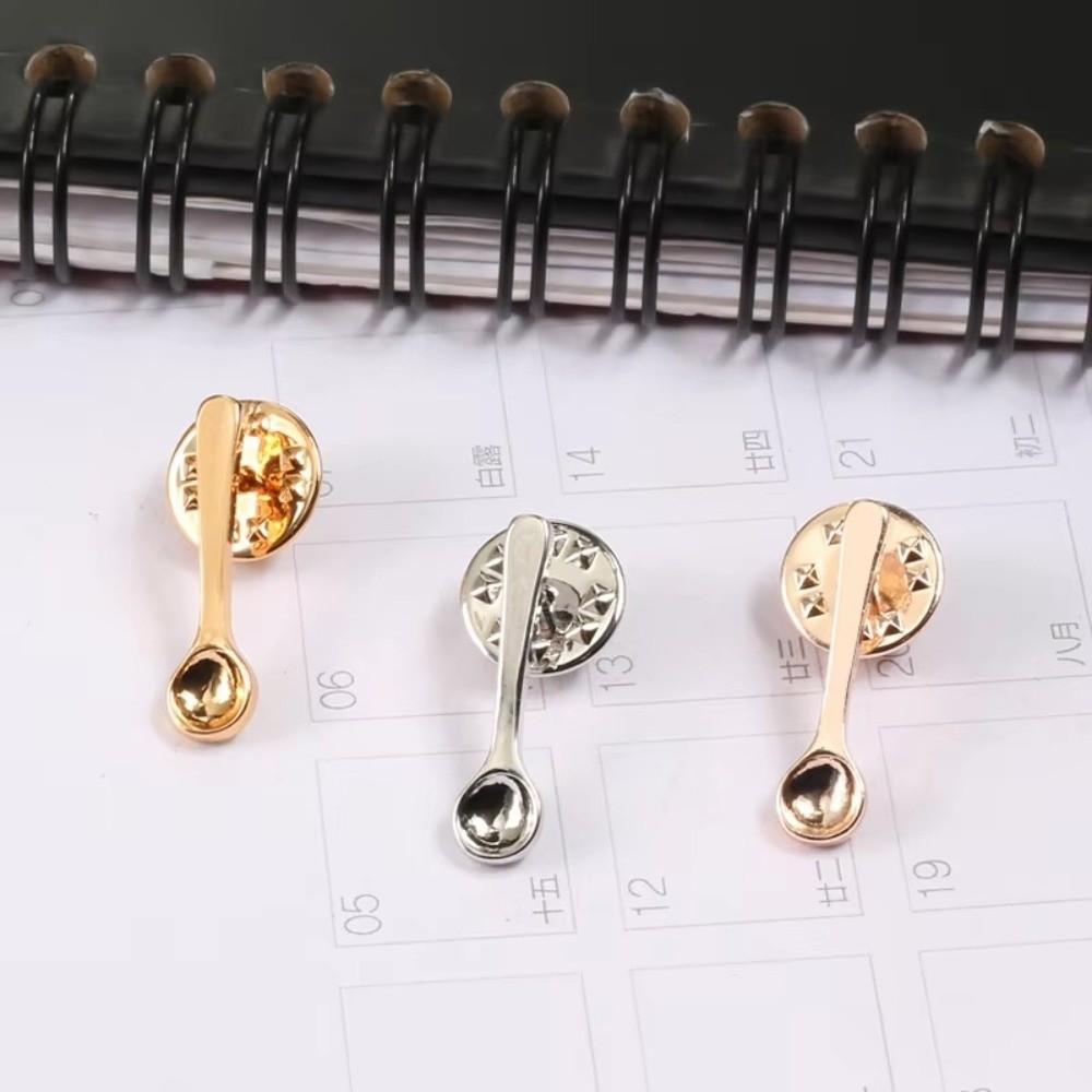 Cute Design Spoon Brooch Creative Metal Metal Badges Coffee Spoon Lapel Pins Jackets Accessories