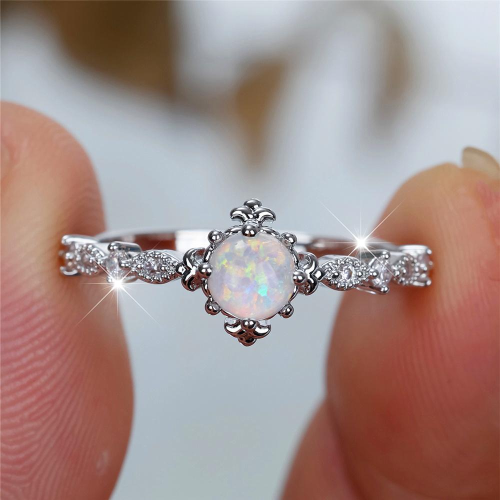 Charm Female Opal Stone Round Ring Silver Color Cute Gift Wedding Jewelry For Women
