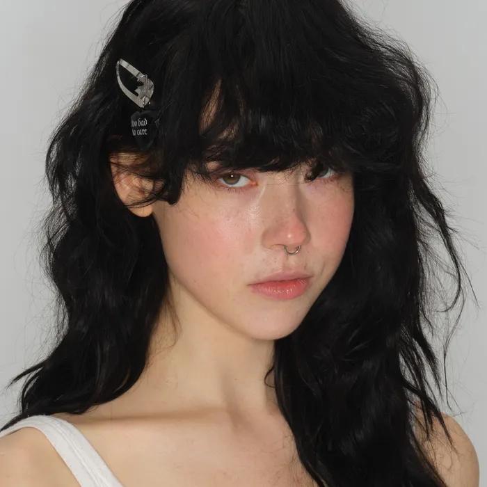 TOO HEART HAIR CLIP (BLACK)