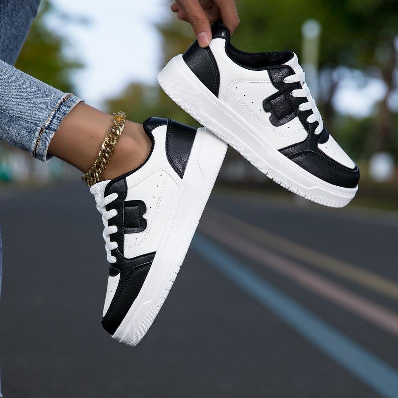 MAEDEF Women's Shoes Skateboarding Shoes Lightweight Breathable Sneakers for Men Women Sports Shoes Casual Vulcanize Footwear