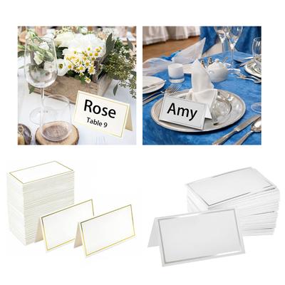 Balení 50 ks elegantních prázdných jmenovek se zlatým okrajem pro svatby, bankety, večeře, večírky a festivaly
