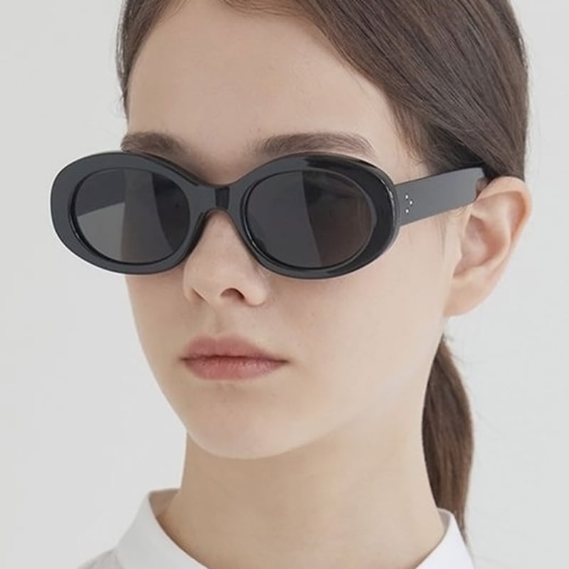 

One Brilliant Lowell-OB392-Black-Black single type