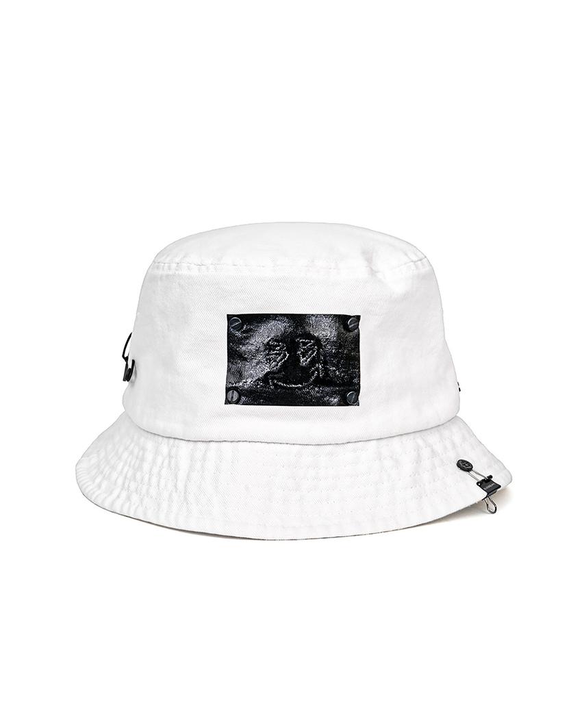 BLACKBLOND Vividi Trapped Smile Denim Bucket Hat (White)