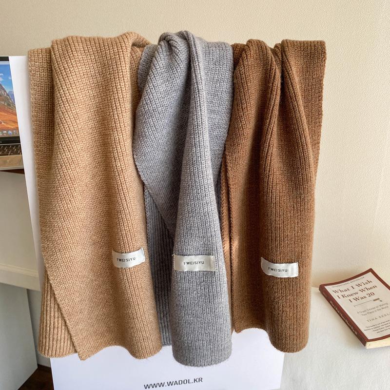 Short Japanese small scarf women's winter warm solid color wool knitted scarf student Korean version male couple versatile