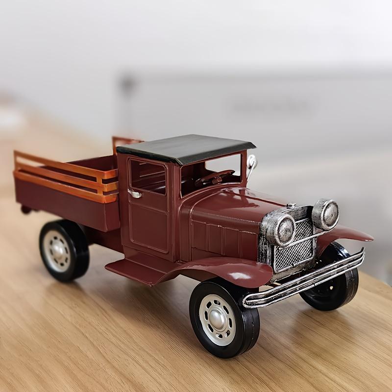 Vintage Handmade Tinplate Car Model Travel Edition Pickup Truck Tinplate Craft Artwork Classic Car Suitable for Industrial Style Home Decor