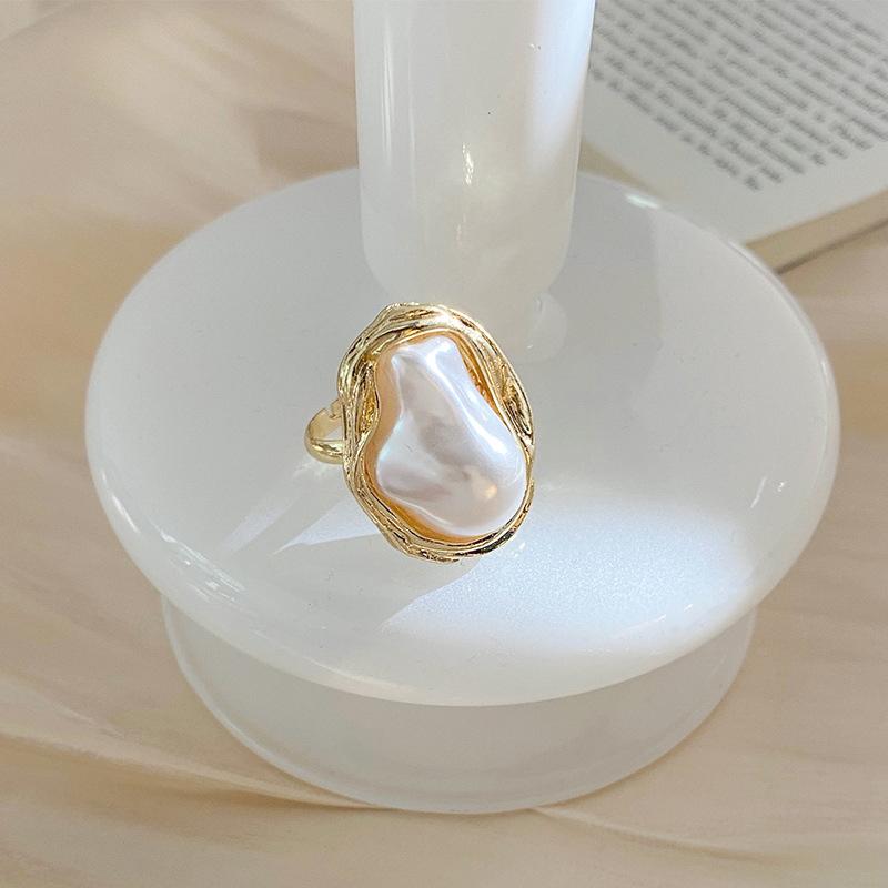 Luxus Barock Imitation Perle Verstellbare Ringe für Damen Mode Metall Tropfen Nischen Design Zeigefinger Ring Party Schmuck