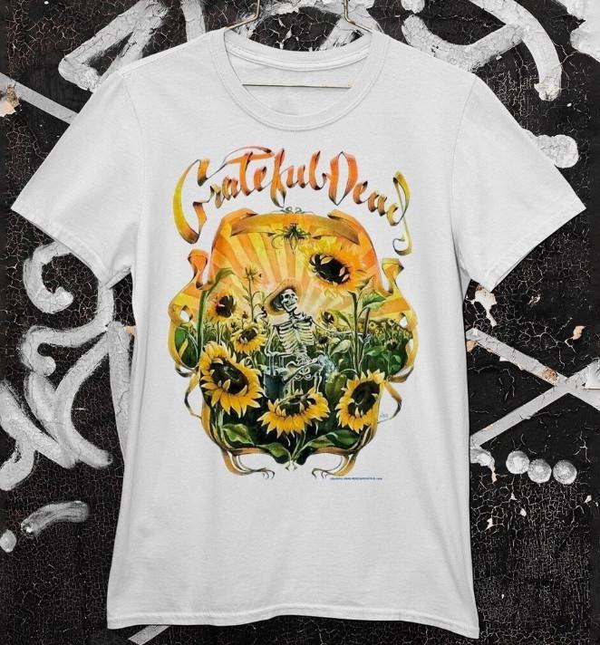 

New Popular Grateful Skeleton Sunflower Fall Men All size Shirt Unisex T-Shirt XXL