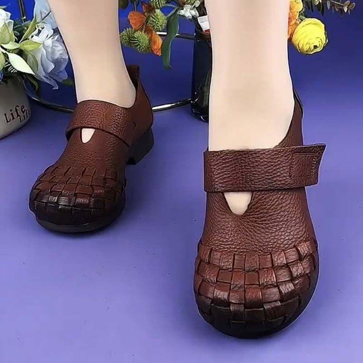 

Ретро туфли на толстой подошве с мелким вырезом женские туфли одинарные женские повседневные туфли 40 темно-коричневого