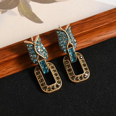Sea Blue Retro Vintage Stud Earrings – Artistic Luxury Niche Style