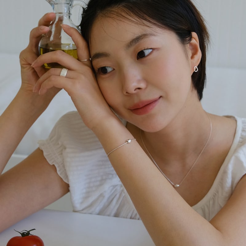 Pinaf O. Drawing Ball Bracelet