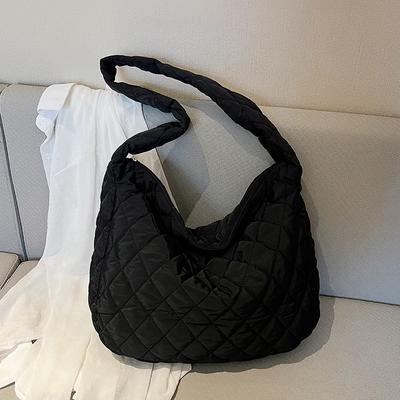 Women Large Capacity Quilted Tote Bag Winter Warm Lightweight Down Cott Padded Plaid Shoulder Bags Underarm Bags Puffy Handbag