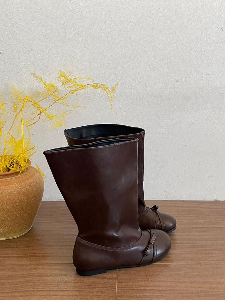 Skinless Leather Boots, Retro Women's Boots, Autumn Models, Large Tube Circumference, Flat-bottomed Fashion Bow, Medium Tube Short Boots Piled Up