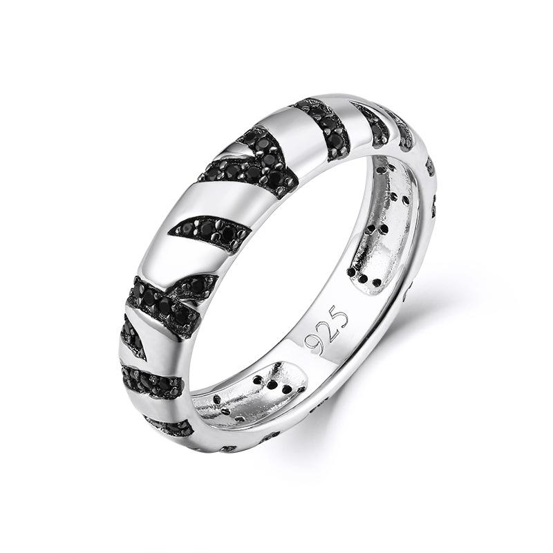 Italian light luxury 925 silver milk pattern ring women s high sense fashion INS black and white zircon ring ring No. 6 белого золота