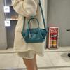 2026 New Leather Vegetable Basket Handbag Women's Niche Design Cloud Dumpling Bag Pendant Shoulder Bag Messenger Bag